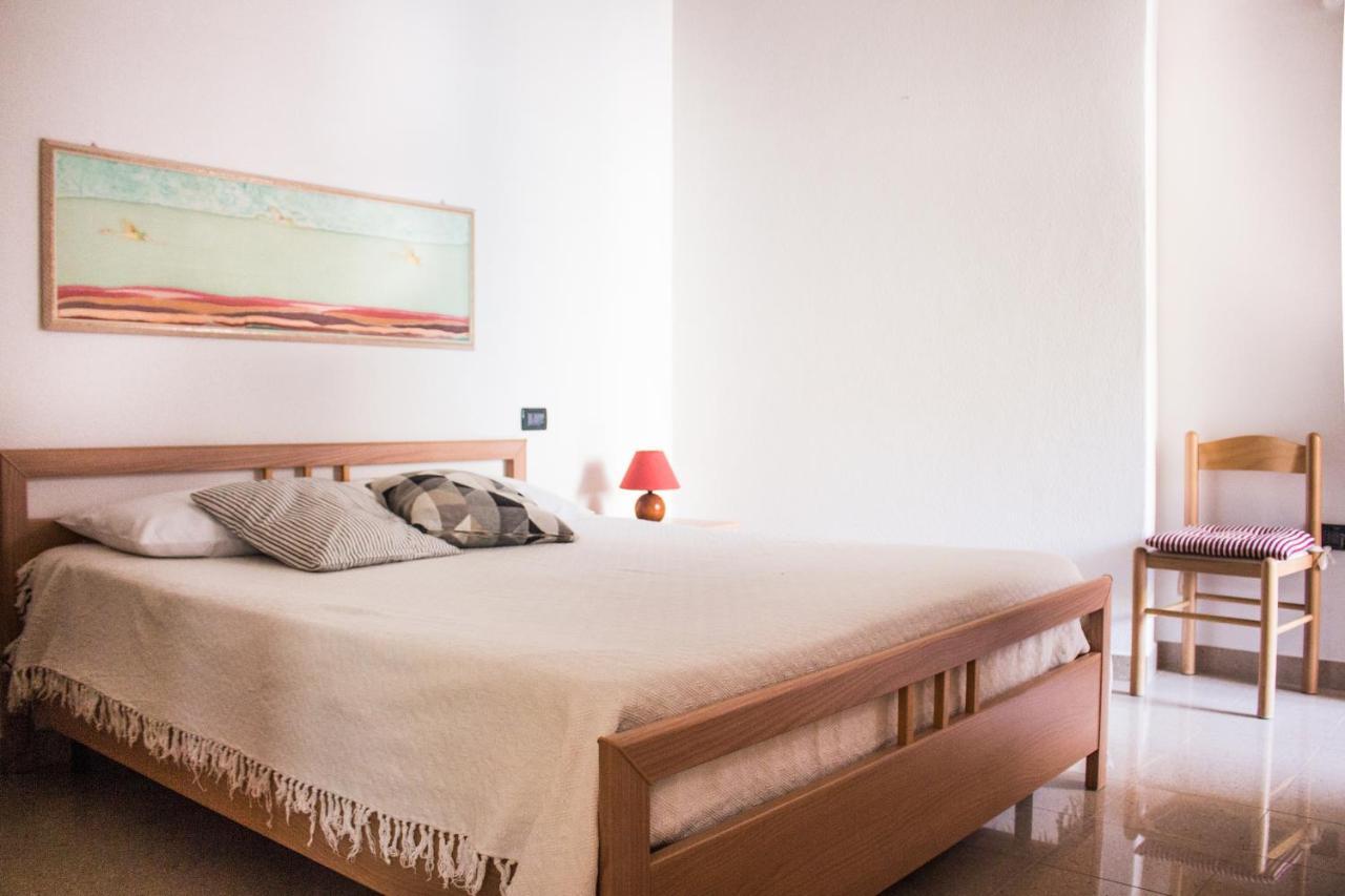 Residenze Branca III Seaview Apartment Orosei Ngoại thất bức ảnh